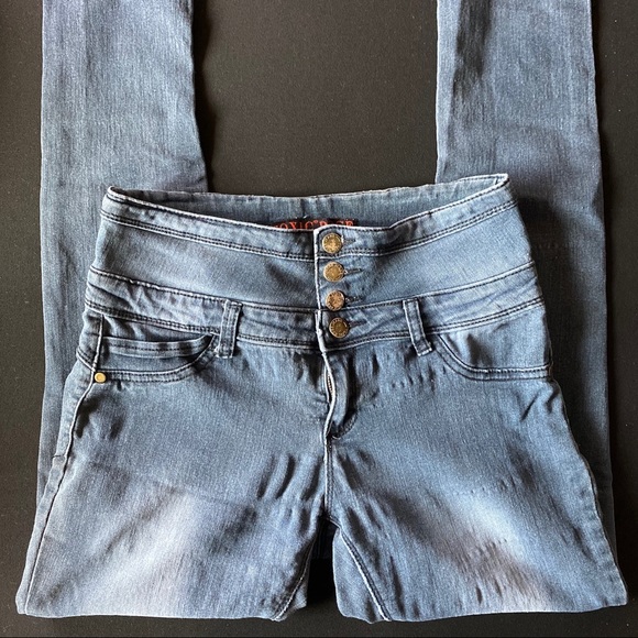 TOXIC ROSE Jeans - Picture 2 of 4